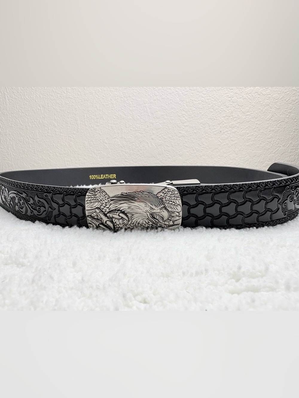 NEW Men’s Generic 100% Cowskin Leather Belt with an Eagle-Designed Alloy Buckle
